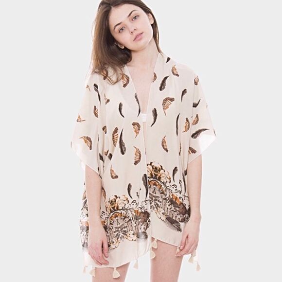 New Womens Feather Open Tassel Poncho - Sz OS - Picture 1 of 2